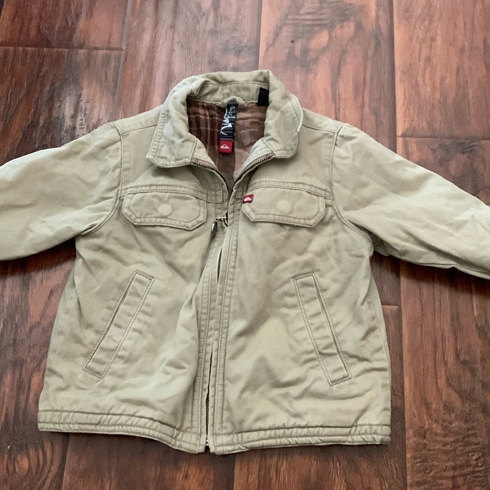 2T quilted khaki Quicksilver zip up jacket with flannel liner. Very gently used